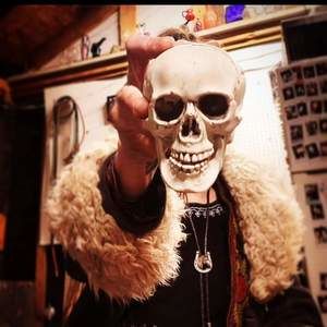 Meet your Posher, Alex